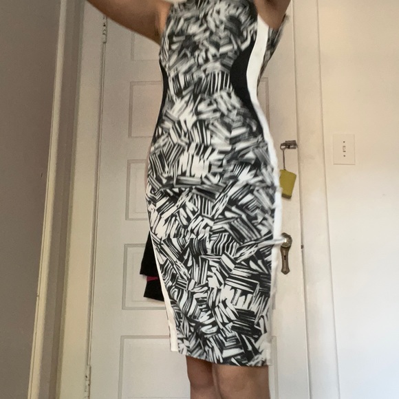 Karen millen NWOT not sold anymore women size 2 - Picture 5 of 10